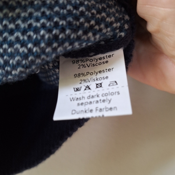 NWT PJ Paul Jones Mens Argyle 1/4 Zip Sweater. Size S - Picture 6 of 7